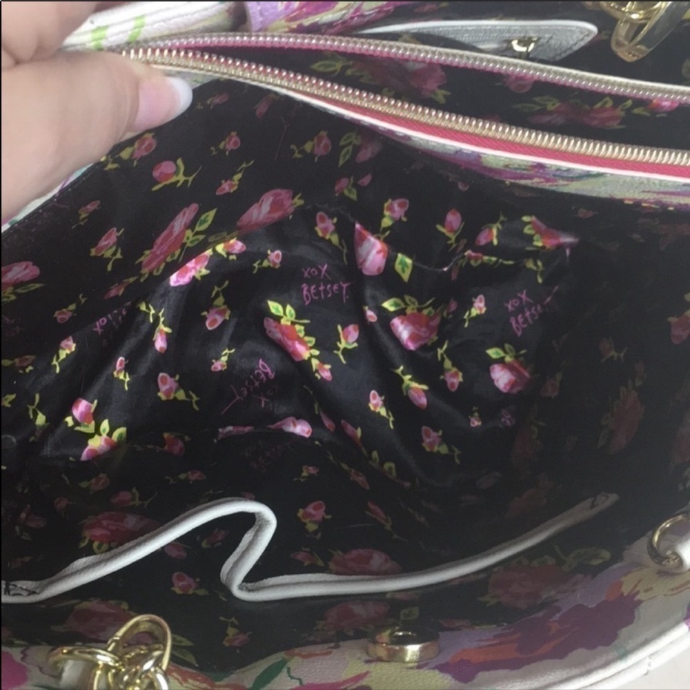 Betsey Johnson satchel with crossbody strap - Picture 8 of 10